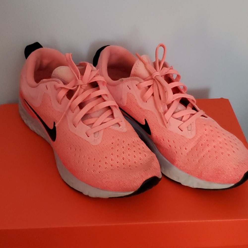 Women's Nike Odyssey React 3